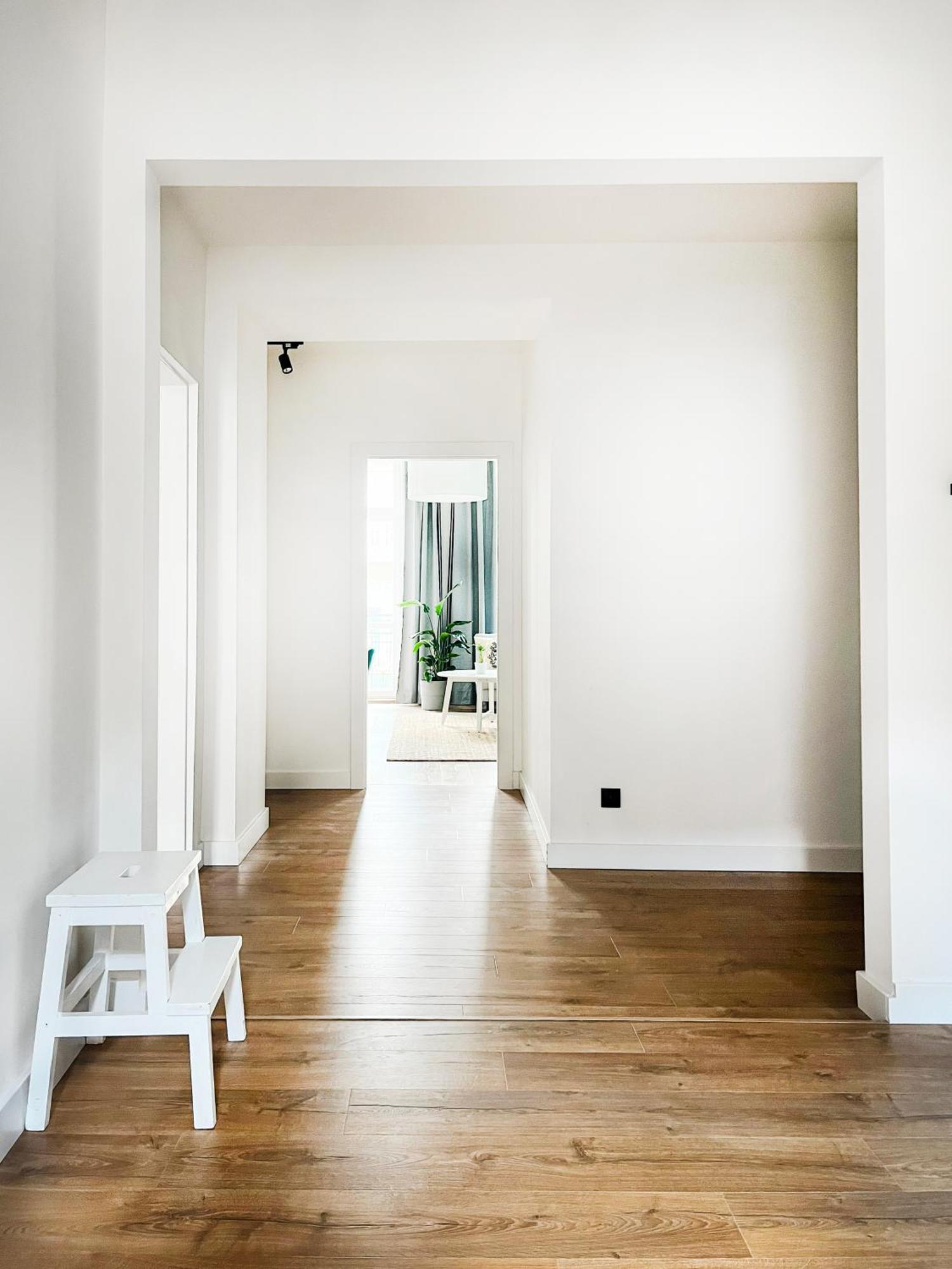 Beautiful For 8 People In Cracow's Heart Apartment