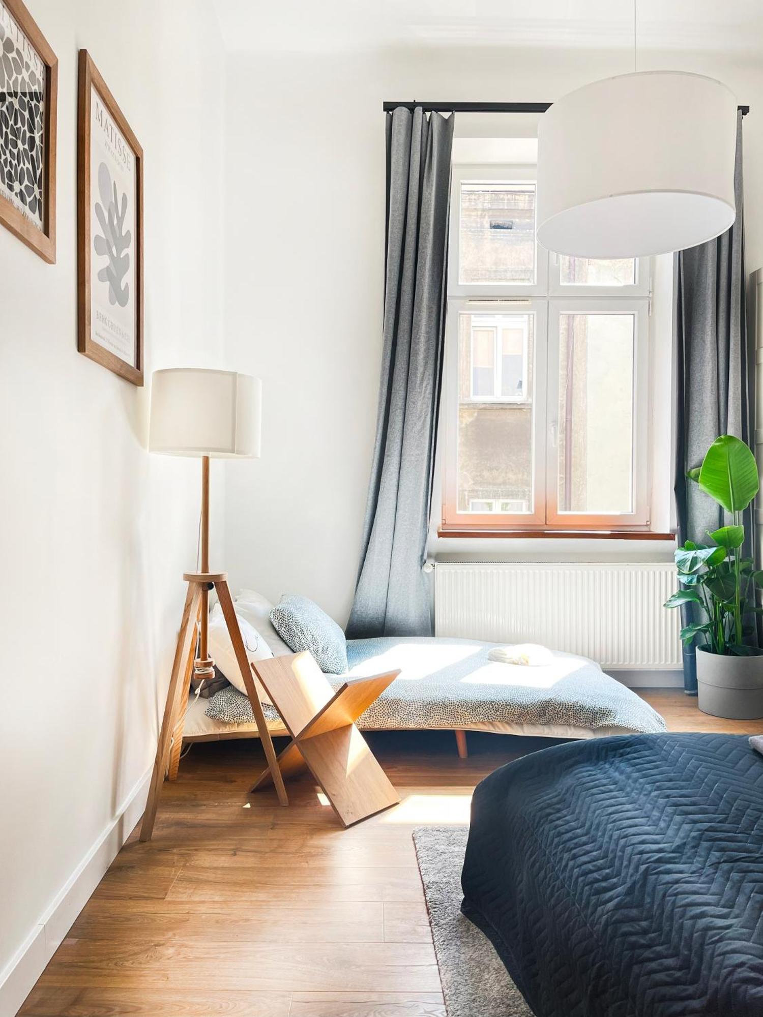 Beautiful For 8 People In Cracow's Heart Apartment